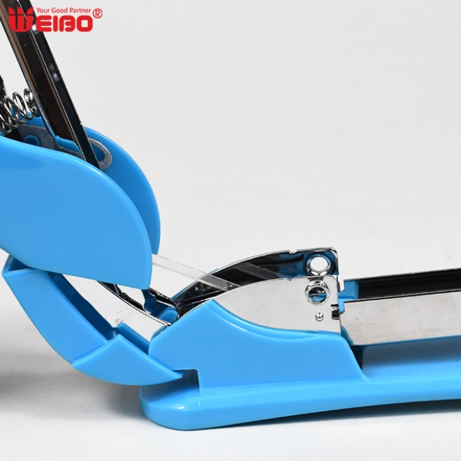 Stapler innovation, labor-saving, non-slip type, learning, art, office, universal, simple and durable, factory direct sa stapler