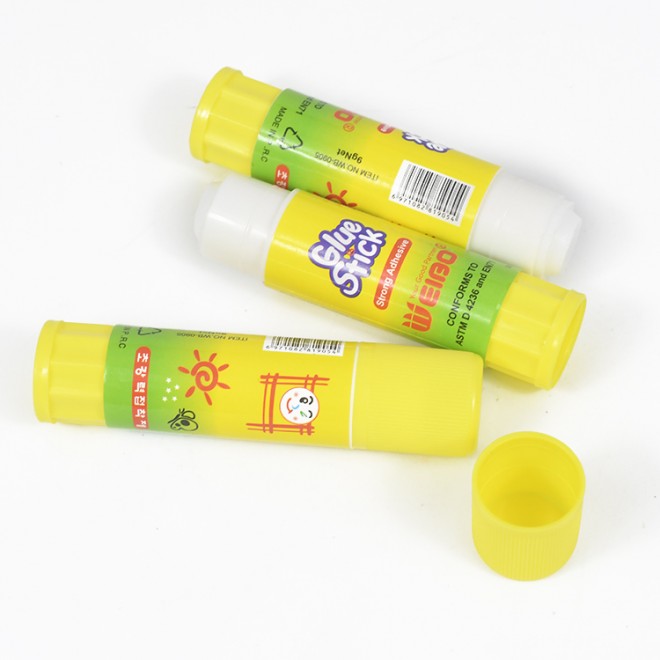 Brand Weibo office students glue stick China high adhesion can be customized logo solid adhesive high viscosity